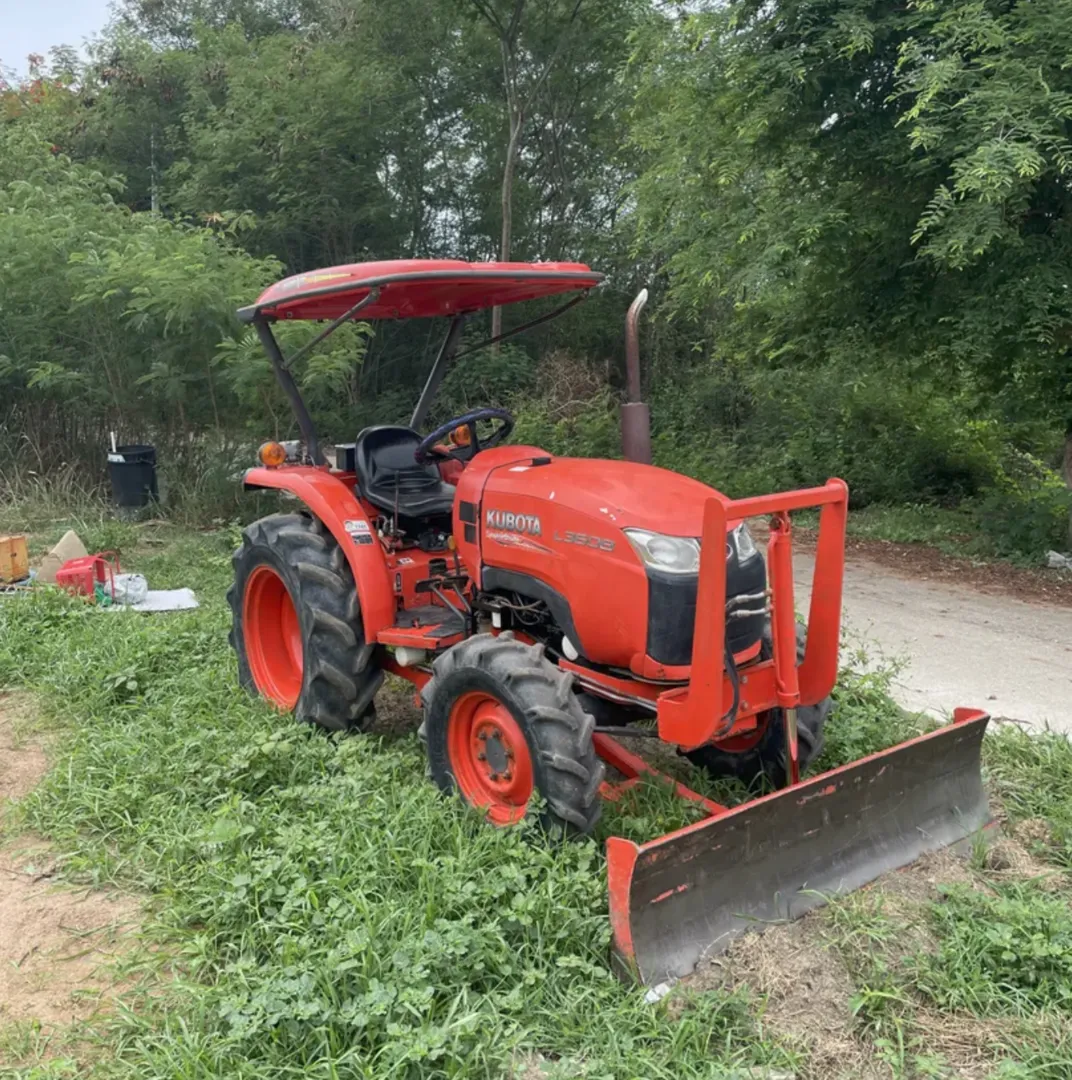 Kubota L3608