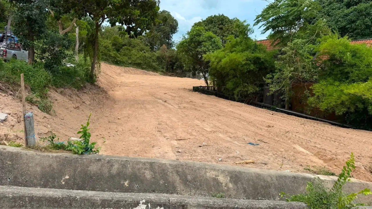 Completed project: Site leveling and backfill for seven villas in Bo Put, Bo Put, Koh Samui