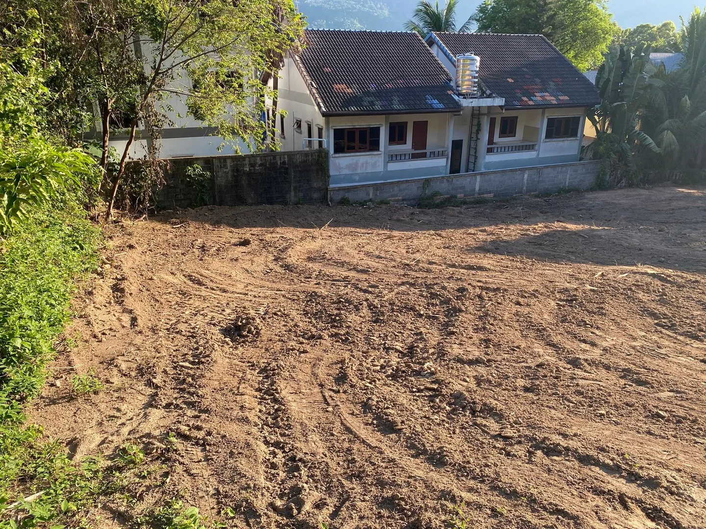 Area fully cleared and ready for leveling